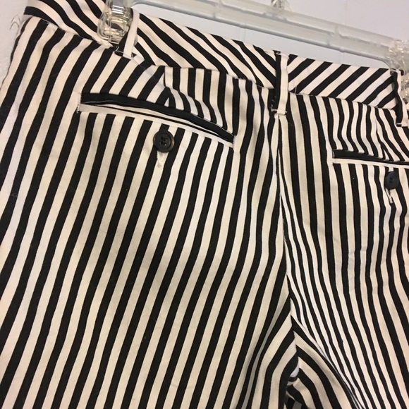 INC International Concepts striped shorts - Picture 6 of 8